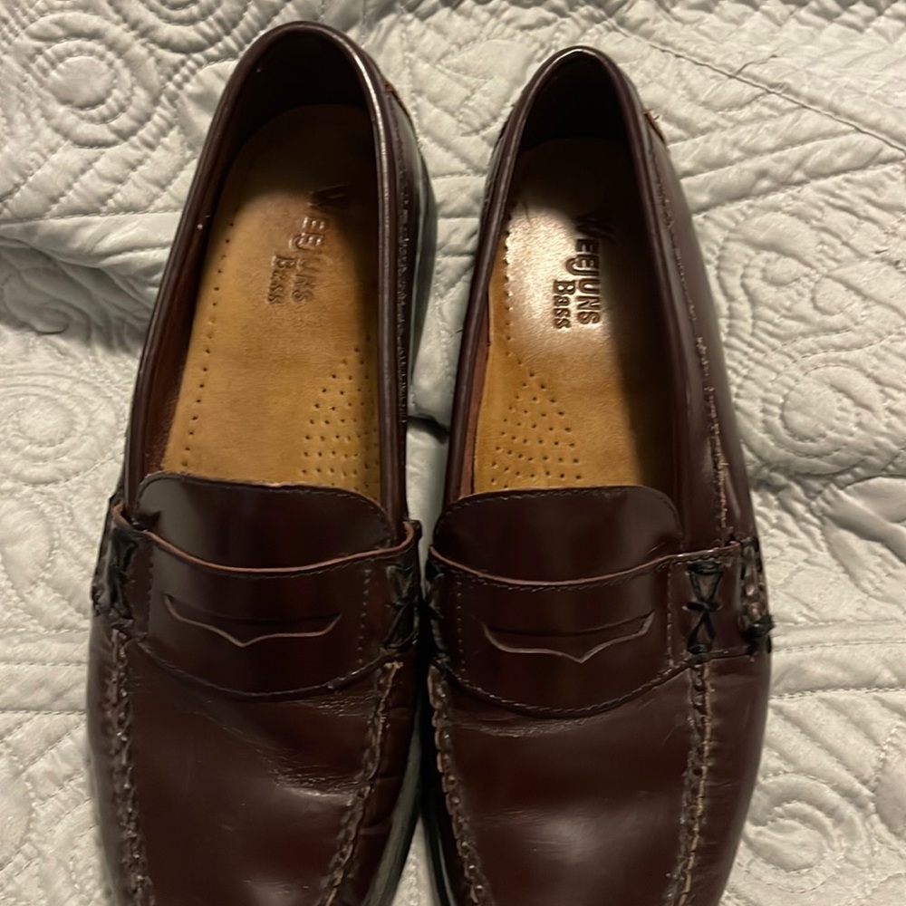 G.H. BASS WEEJUNS Katherine II Penny Loafer Red Brown Leather 8W Womens.